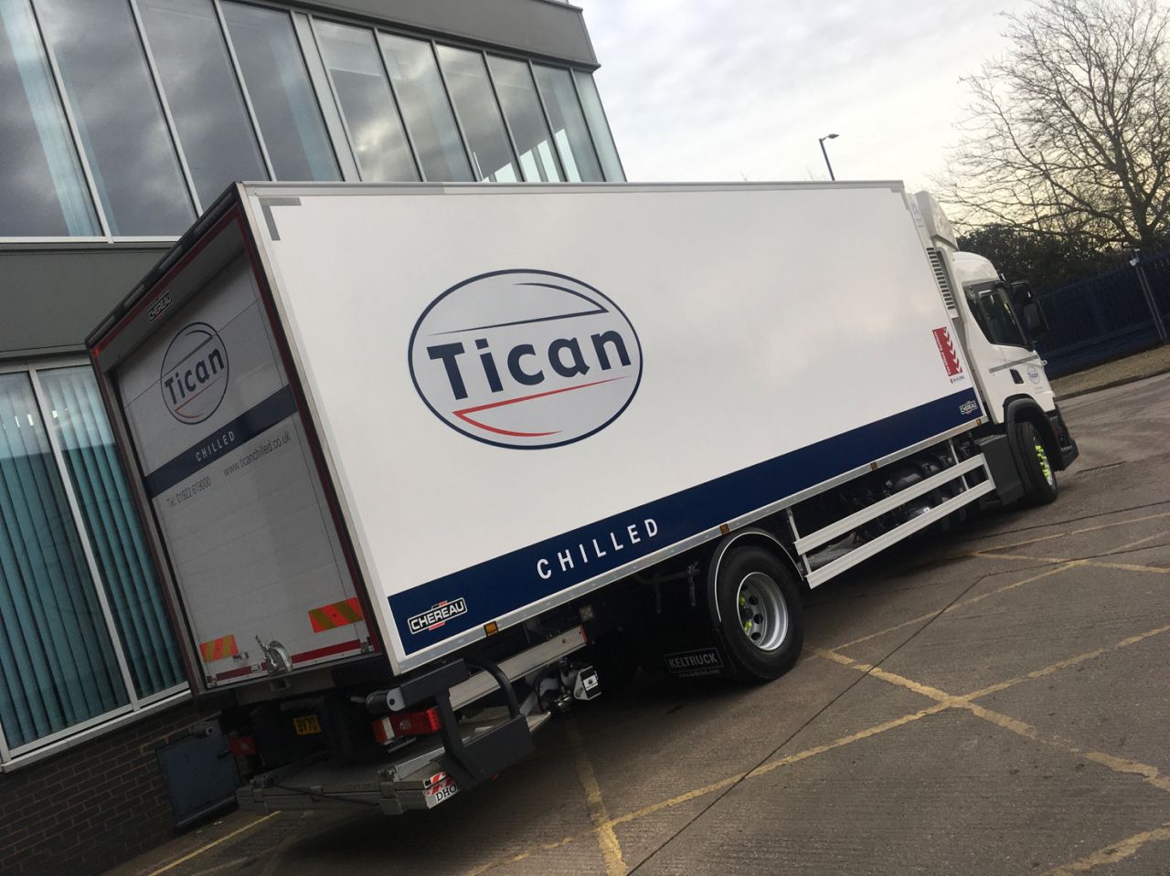 TouchStar Parcel Proof of Delivery Tican Chilled Case Study Image